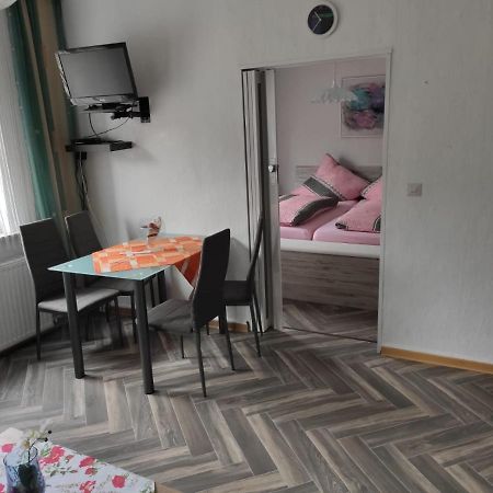 Ferienwohnung Cziesla บัดซัคซา ภายนอก รูปภาพ