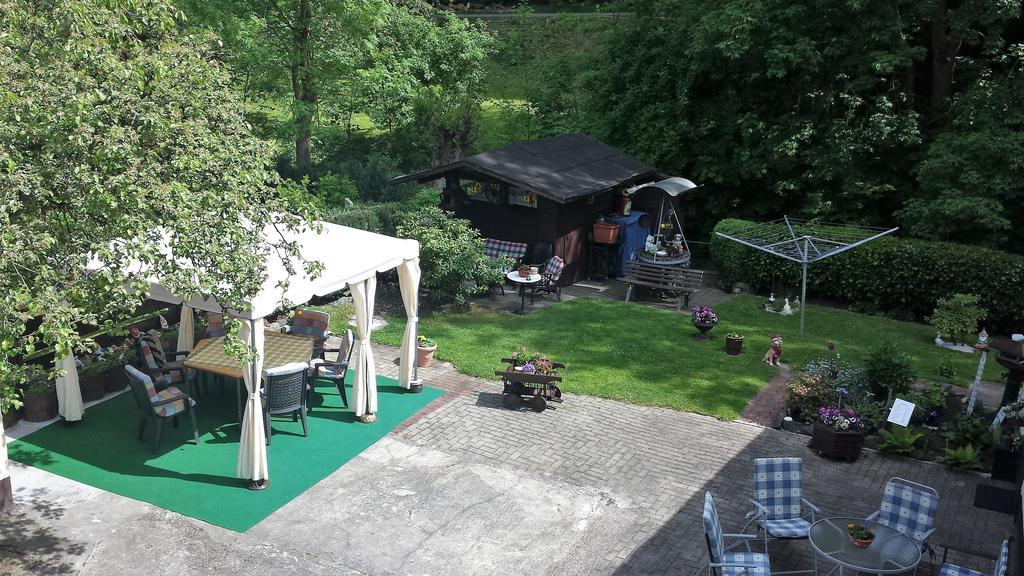 Ferienwohnung Cziesla บัดซัคซา ภายนอก รูปภาพ